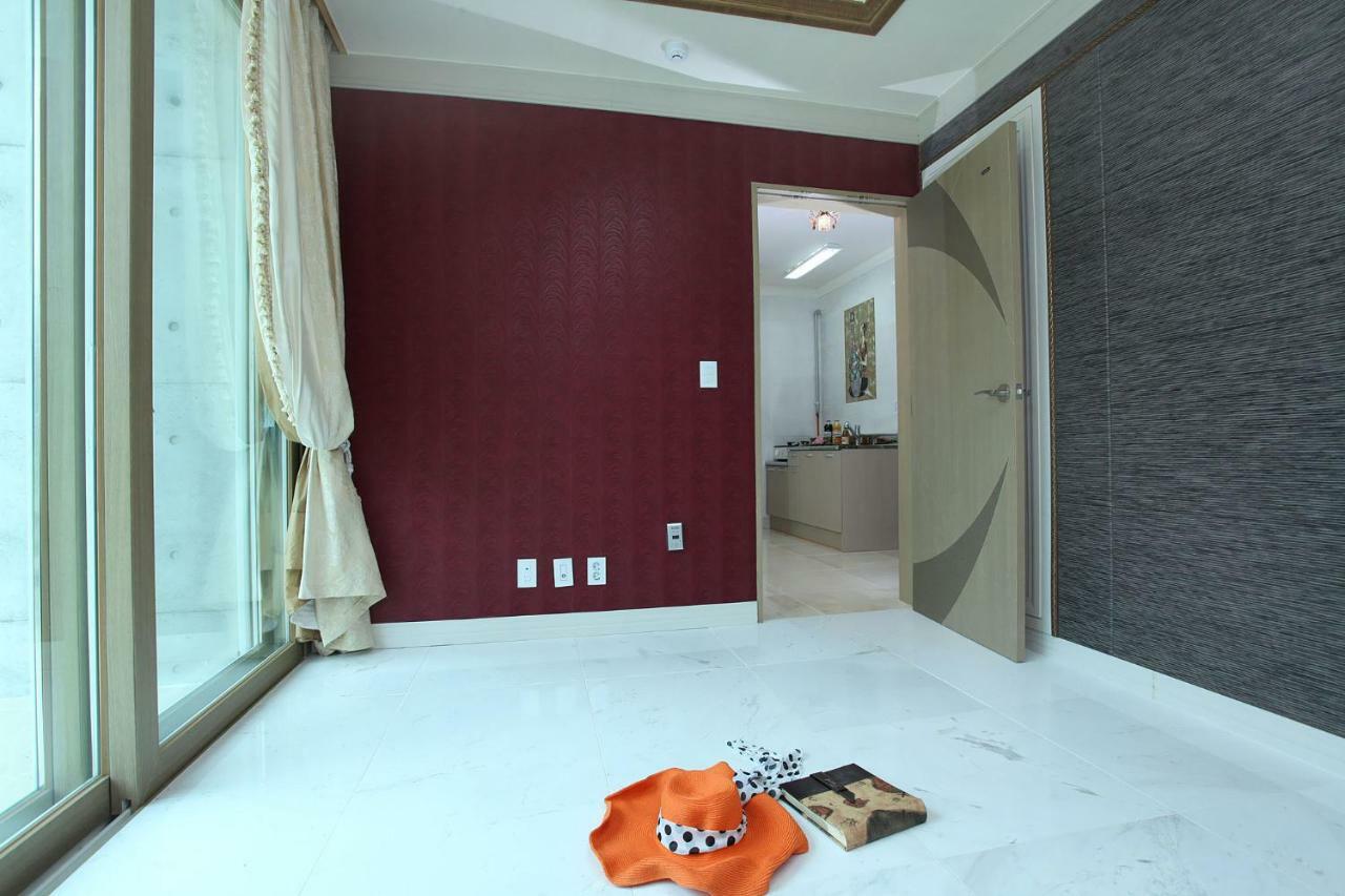 Villa Moon On The Cloud Yeongwol Exterior foto
